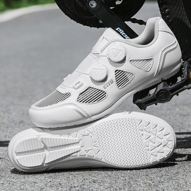 รองเท้าปั่นจักรยานสำหรับเดินทา - Cycling Commute Shoes บทวิจารณ์และราคา